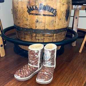 UGG Sparkly Gold/Brown Boots!!